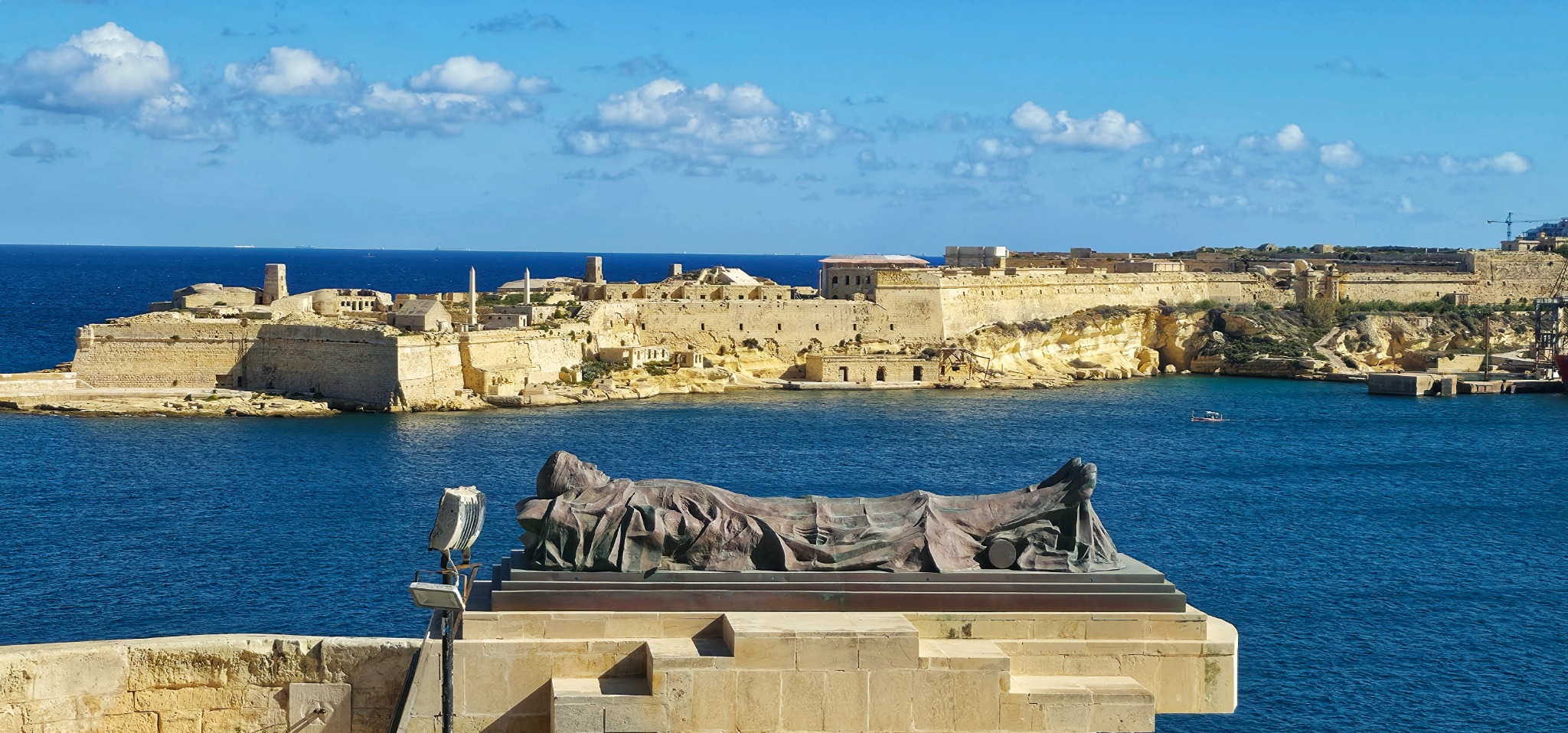 View across the Grand Harbour from the Lower Barrakka Gardens